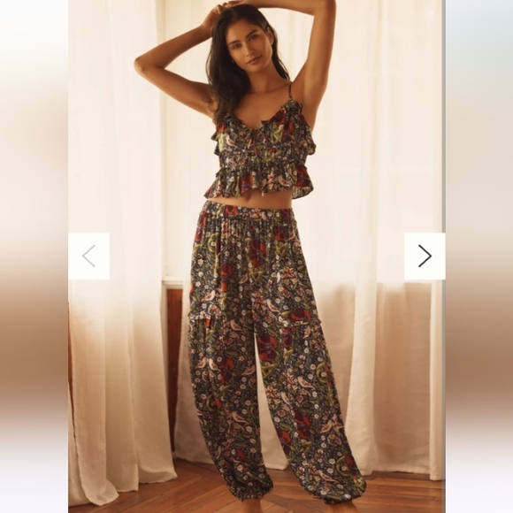 NWT Anthropologie Lyrebird Silky Crop Cami in Blue Floral Size Small